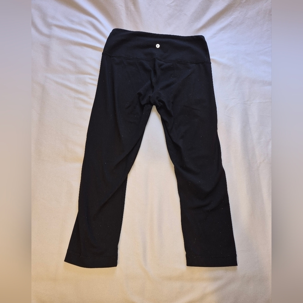 Danskin Black Capri Leggings Size Medium - Picture 2 of 7